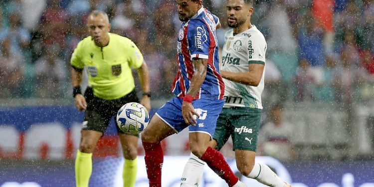 Com gol de Thaciano, Bahia vence o Palmeiras e quebra jejum de 35 anos
