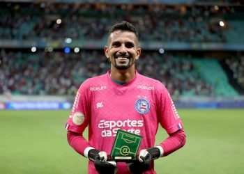 Eleito melhor em campo, goleiro Marcos Felipe analisa jogo contra o Palmeiras e valoriza triunfo
