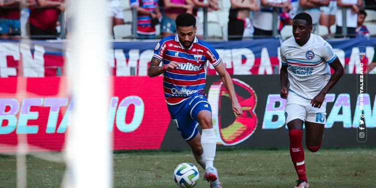 Em jogo com poucas emoções, Bahia e Fortaleza empatam sem gols na Arena Castelão