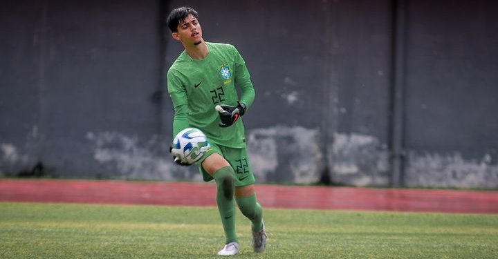 Goleiro Arthur Jampa é convocado pra Seleção sub-15