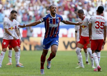 Bahia goleia o Bragantino por 4 a 0 na Fonte Nova pela 20º do Brasileirão