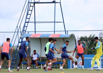 Bahia realiza treino tático e segue se preparando para enfrentar o América-MG