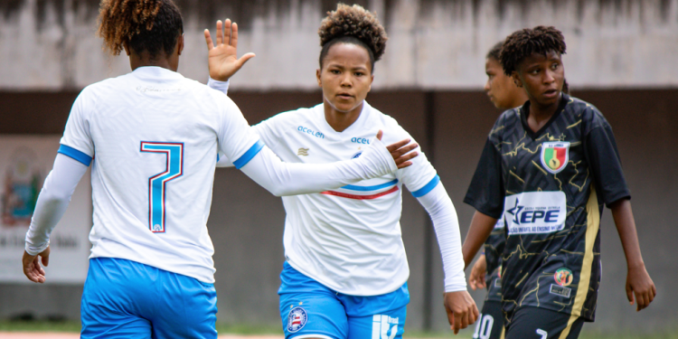 Com direito a gol olímpico, Bahia aplica goleada no Baianão Feminino