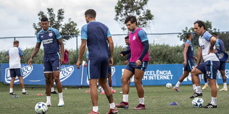 Com foco no sistema defensivo, Bahia segue se preparando para enfrentar o Atlético-MG