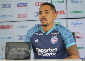 “É normal, contanto que não passe do limite do respeito”, Gilberto fala sobre polêmica e cobrança em entrevista