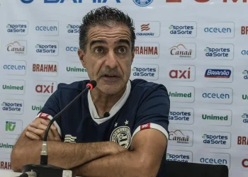 ‘Os três gols do Botafogo são erros nossos’, lamenta Renato Paiva