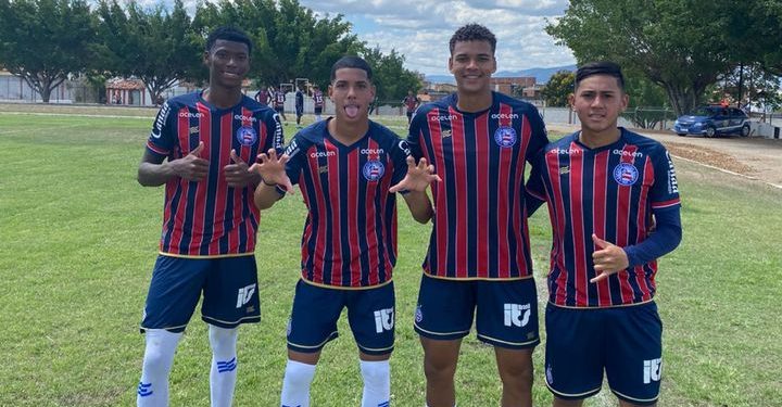 Equipes sub-15 e 17 do Bahia vencem o Poções fora de casa e seguem na liderança do estadual