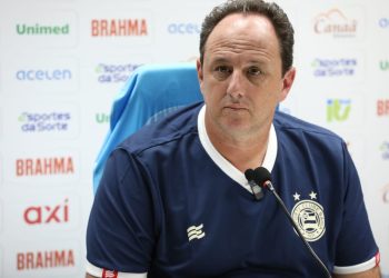 “Estamos na zona de rebaixamento, mas eu tenho convicção que nós sairemos”, diz Rogério Ceni após derrota para o Flamengo