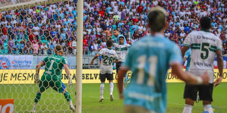 Próximo adversário do Bahia, Coritiba sofreu 14 gols em cinco jogos no Brasileirão