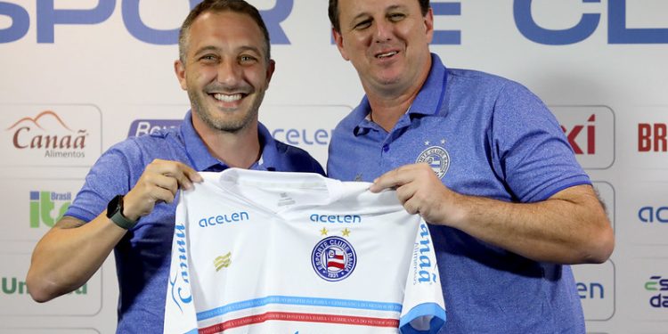 Rogério Ceni é oficialmente apresentado como novo técnico do Bahia