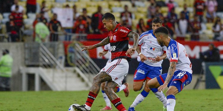 Saiba onde assistir Flamengo x Bahia pela 25º rodada do Campeonato Brasileiro