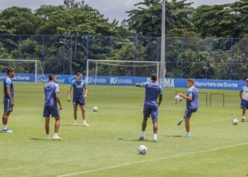 Após folga, Bahia retoma os preparativos para enfrentar o Internacional na Fonte Nova