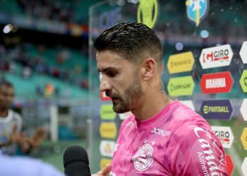 Atacante Everaldo enaltece resultado contra o Internacional: ‘Eles estavam na semifinal da Libertadores’