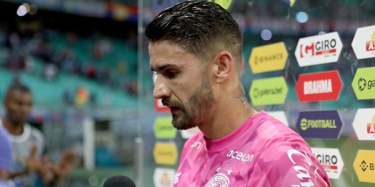 Atacante Everaldo enaltece resultado contra o Internacional: ‘Eles estavam na semifinal da Libertadores’