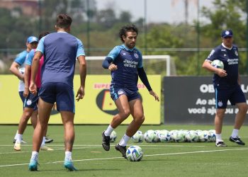Bahia faz primeiro treino visando partida contra o Palmeiras
