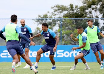 Com ênfase na defesa e finalização, Bahia faz penúltimo treino antes de enfrentar o Goiás