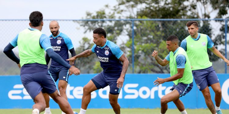 Com ênfase na defesa e finalização, Bahia faz penúltimo treino antes de enfrentar o Goiás