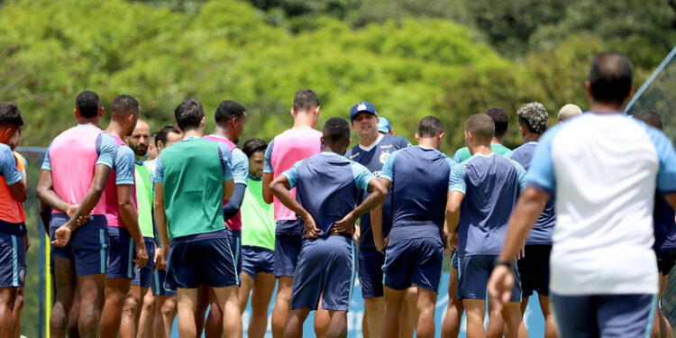 Bahia finaliza preparação para enfrentar o São Paulo na Fonte Nova