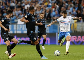 Com gol polêmico, Bahia é derrotado por 1 a 0 pelo Grêmio fora de casa