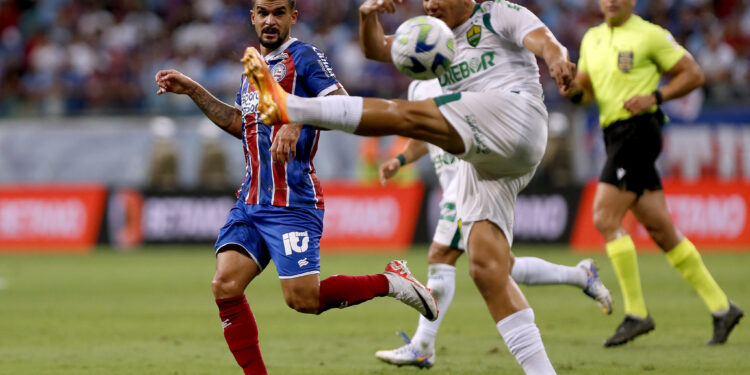 Irreconhecível em campo, Bahia é derrotado pelo Cuiabá por 3 a 0 e se complica no Brasileirão