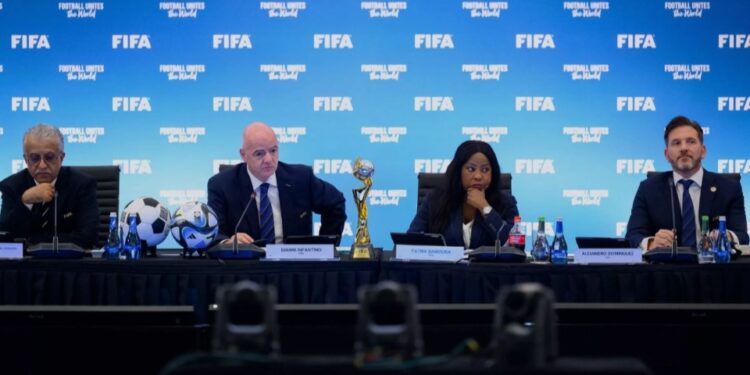 FIFA divulga novo formato de Mundial para 2024 e facilita competição para times europeus