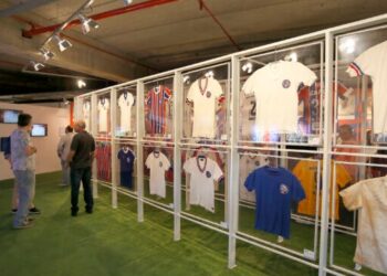 Manchester City vai fazer ação com troféus no Museu do Bahia