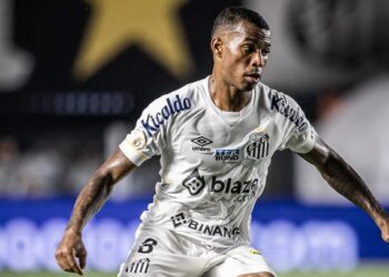 Bahia acerta compra do volante Jean Lucas