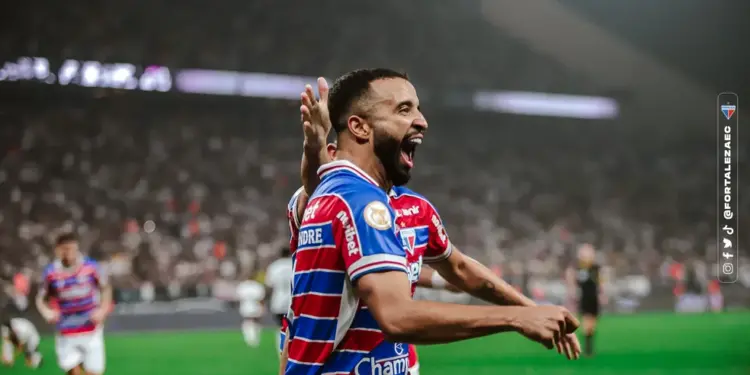 Bahia acerta contratação do volante Caio Alexandre por R$ 24,3 milhões