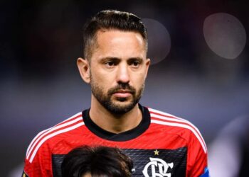 Empresário de Everton Ribeiro cita Rogério Ceni e revela detalhes da negociação com o Bahia