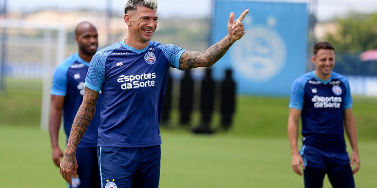 Bahia encerra preparação para o Ba-Vi com treino tático na Cidade Tricolor