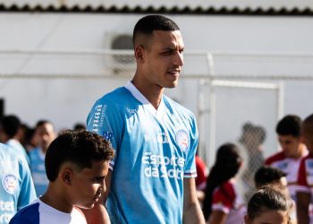 Bahia renova contrato com Gabriel Xavier