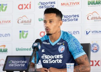 “Na hora que entrosar vamos ter um número de gols muito alto”, diz Rafael Ratão em entrevista