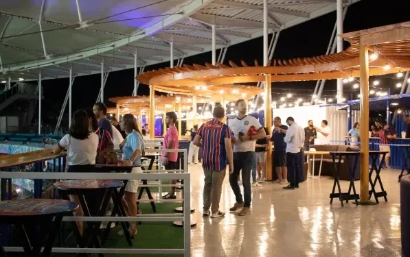 Esquadrão Zone: Bahia inaugura camarote no mirante da Fonte Nova com open bar e acarajé à vontade