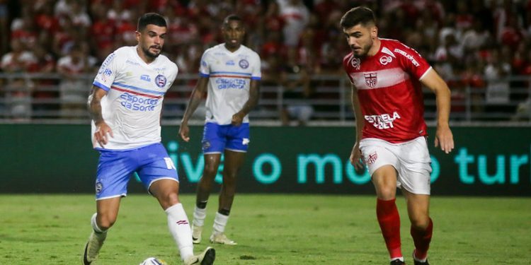 Fora de casa, Bahia vence o CRB e assume liderança do Grupo B