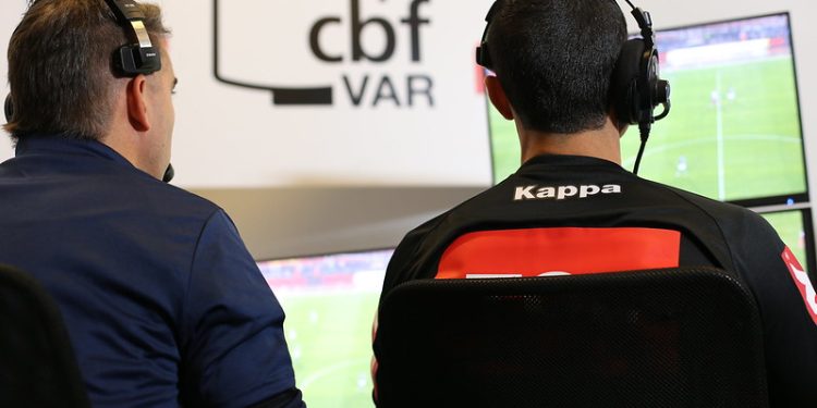 Mudanças no VAR e pausas na data FIFA: CBF confirma regras do Brasileirão 2024
