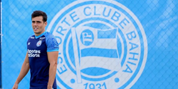 Sem espaço, Bahia empresta meia Léo Cittadini ao Shanghai Port, da China