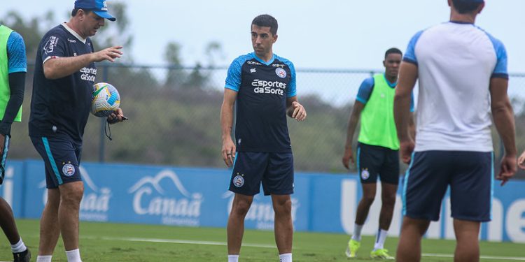 Após folga, elenco do Bahia se reapresenta e inicia preparação para clássico BA-VI