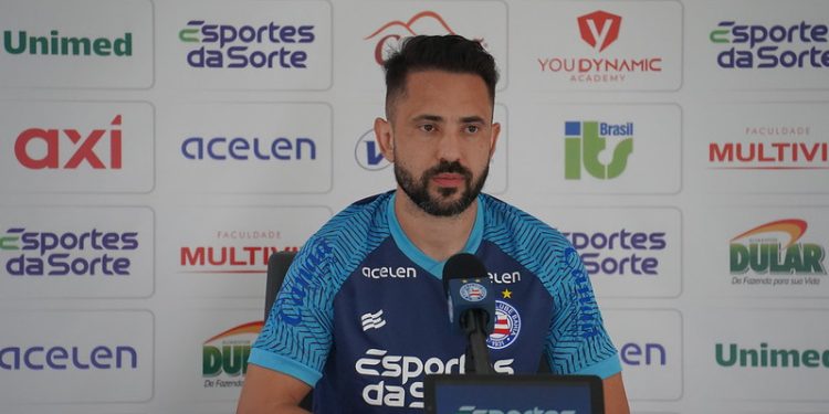 “Sem desorganização, mas com muita intensidade”, diz Everton Ribeiro sobre o Ba-Vi