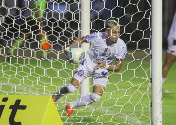 Vitória 2 x 2 Bahia: Assista aos gols e melhores momentos da partida
