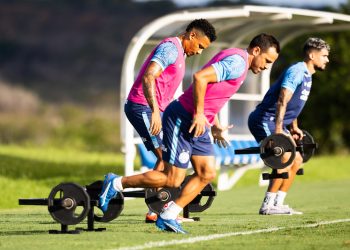 Bahia se reapresenta e inicia preparação para duelo contra o Criciúma