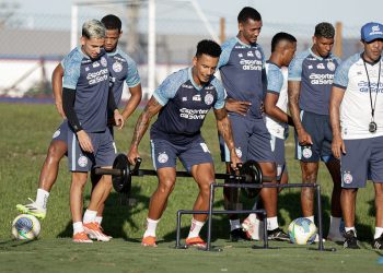 Com reservas em campo, Bahia inicia preparação para enfrentar o Botafogo
