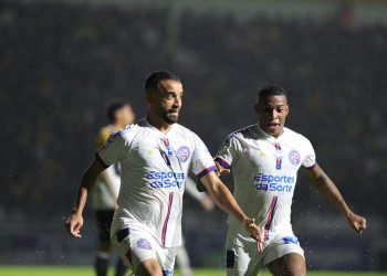 Criciúma 2 x 2 Bahia: Assista aos gols e melhores momentos da partida