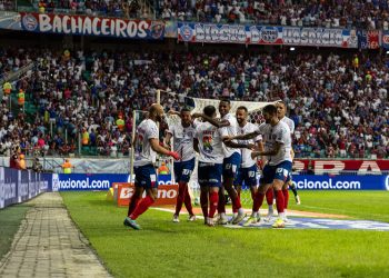 Na Fonte Nova, Bahia vence o Vasco por 2 a 1 e assume a vice-liderança do Brasileirão