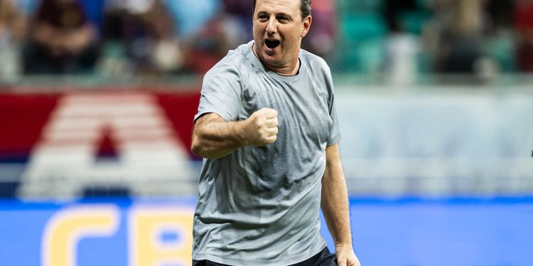 Bahia chega a marca de 100 gols sob o comando de Rogério Ceni