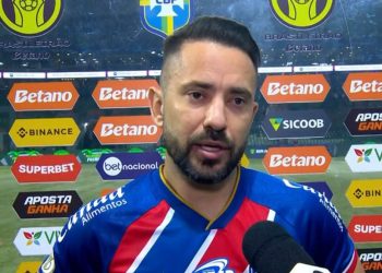 Everton Ribeiro lamenta derrota fora de casa e chama atenção do elenco: ‘Precisamos melhorar fora de casa’