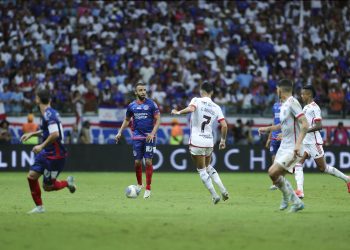Bahia é derrotado pelo Flamengo por 1 a 0 e se complica na Copa do Brasil