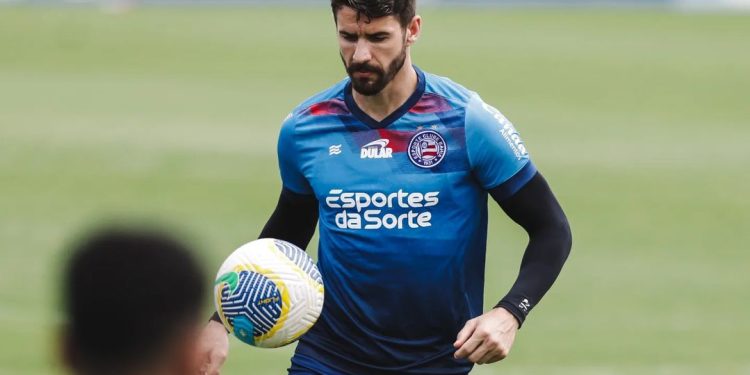 Bahia realiza último treino em Salvador antes de enfrentar o Grêmio no Campeonato Brasileiro