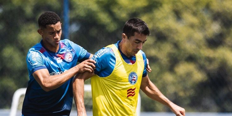 Com foco nos passes e finalização, Bahia encerra preparação para enfrentar o Botafogo no Brasileirão