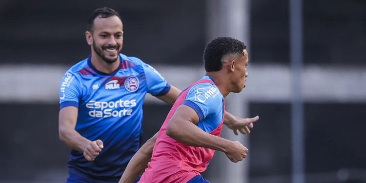 Com treino em Caxias do Sul, Bahia finaliza preparação para enfrentar o Grêmio pelo Campeonato Brasileiro