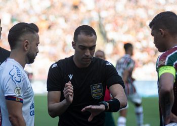 Davi De Oliveira Lacerda é escalado para apitar RB Bragantino x Bahia, no Nabi Abi Chedid